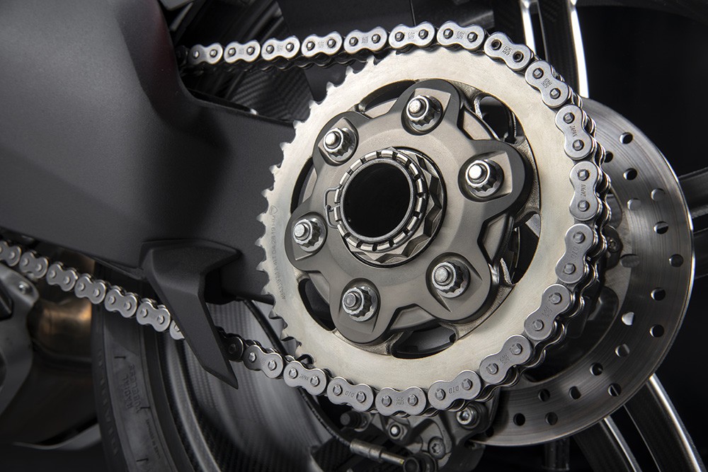 Ducati World Premiere 2022: svelata la nuova Panigale V4 SP2