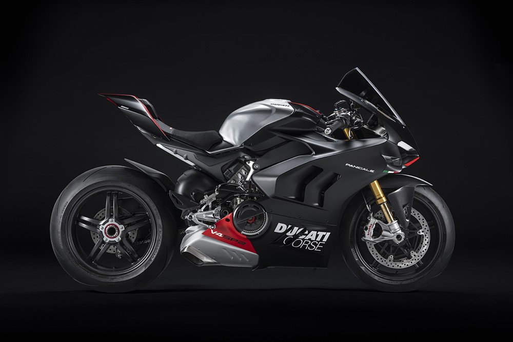 Ducati World Premiere 2022: svelata la nuova Panigale V4 SP2