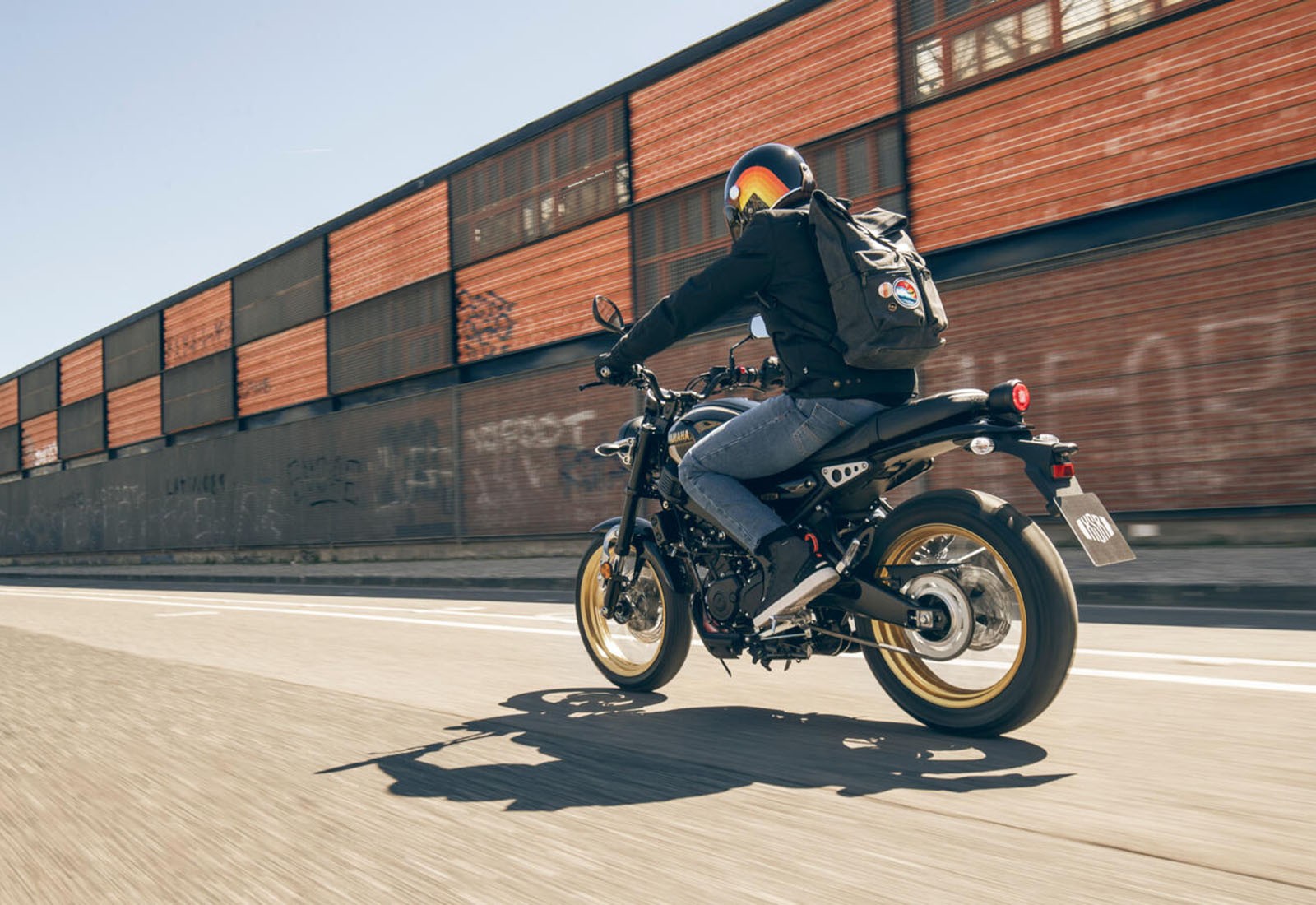 Yamaha XSR125 Legacy: le foto
