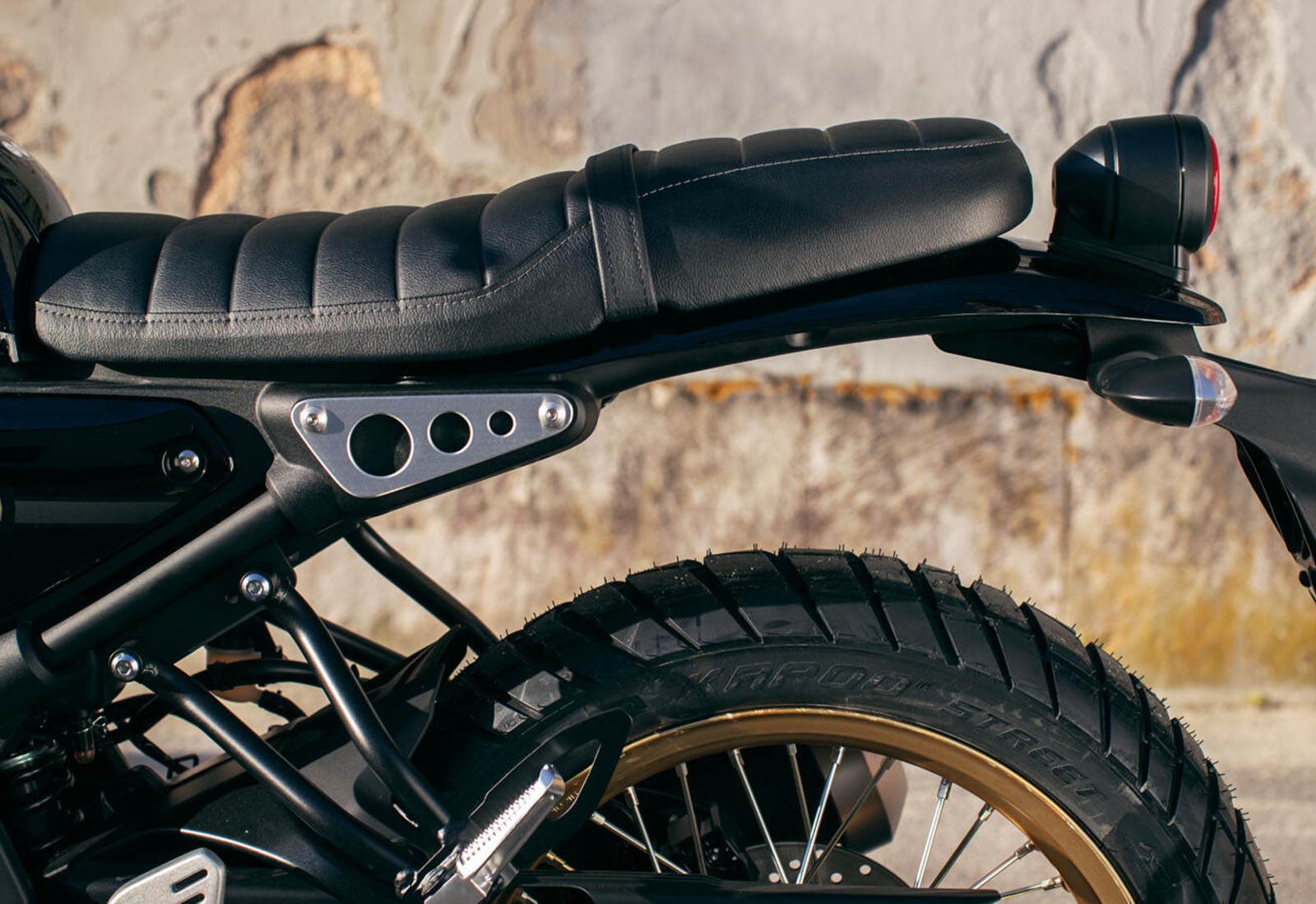 Yamaha XSR125 Legacy: le foto