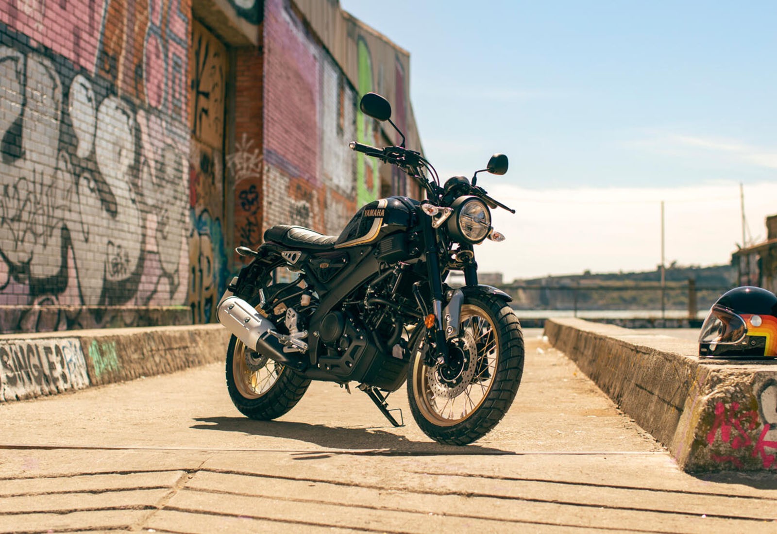 Yamaha XSR125 Legacy: le foto