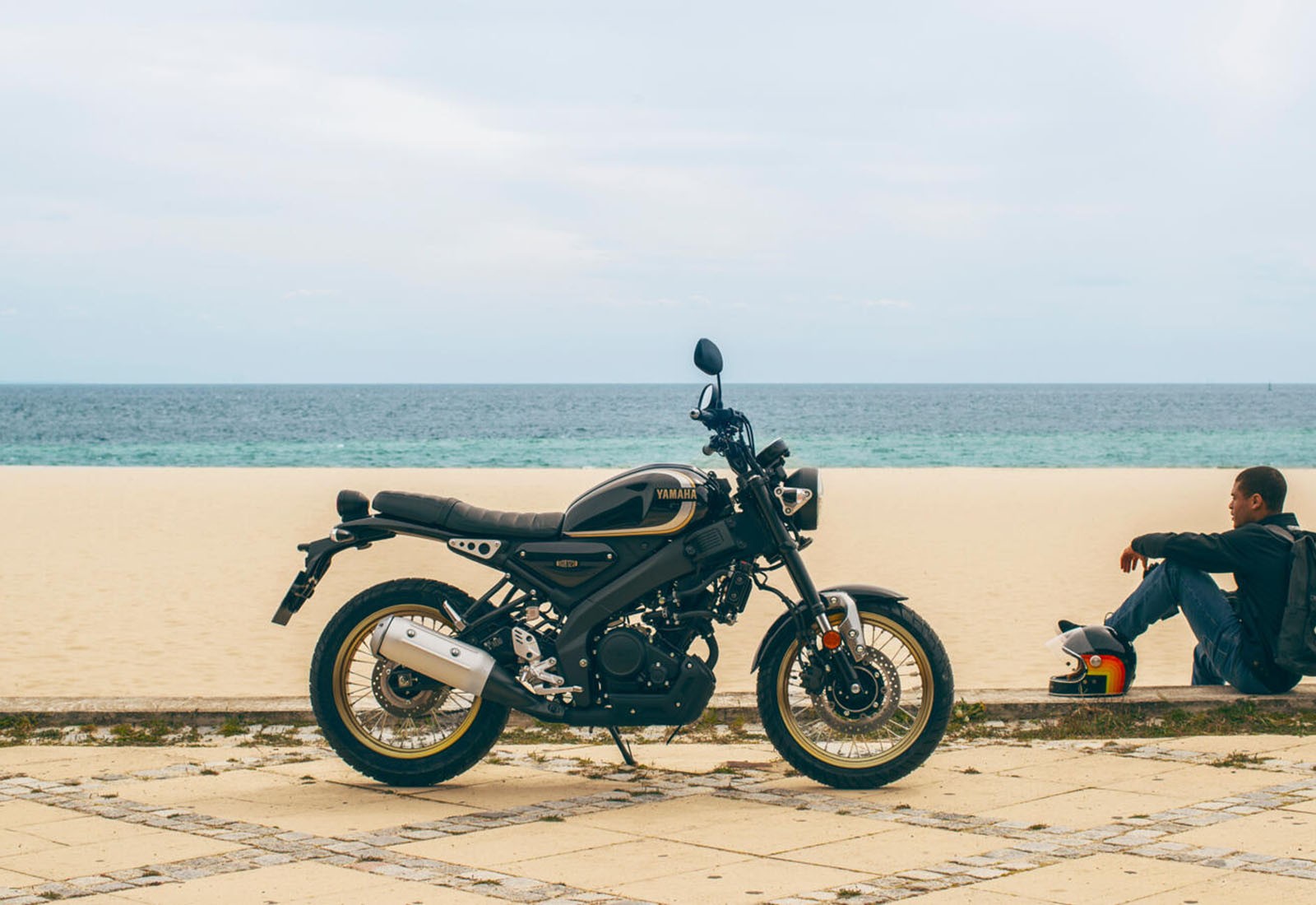 Yamaha XSR125 Legacy: le foto