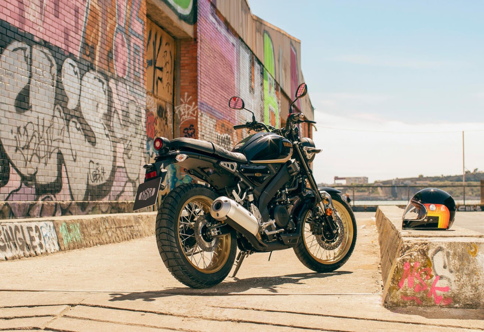 Yamaha XSR125 Legacy: le foto