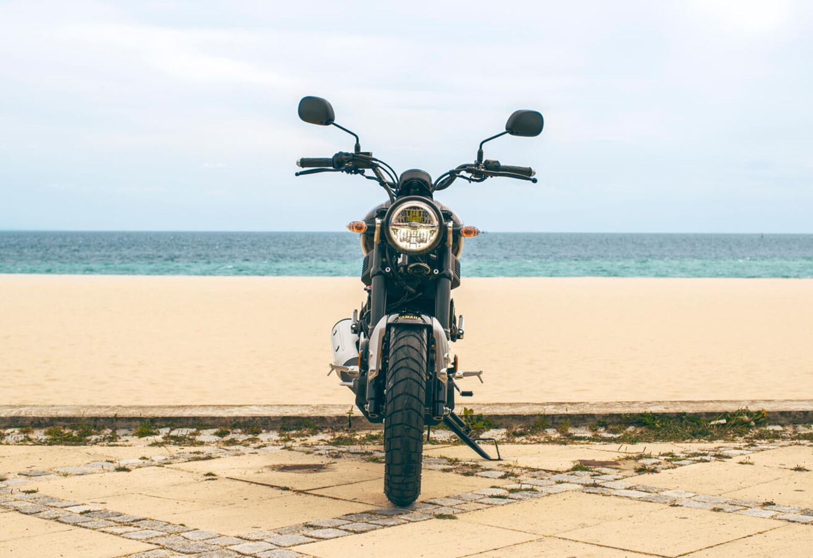 Yamaha XSR125 Legacy: le foto