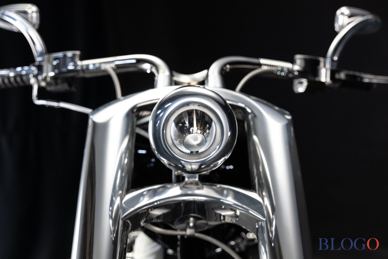 Harley-Davidson Softail "Sally" by Bad Land