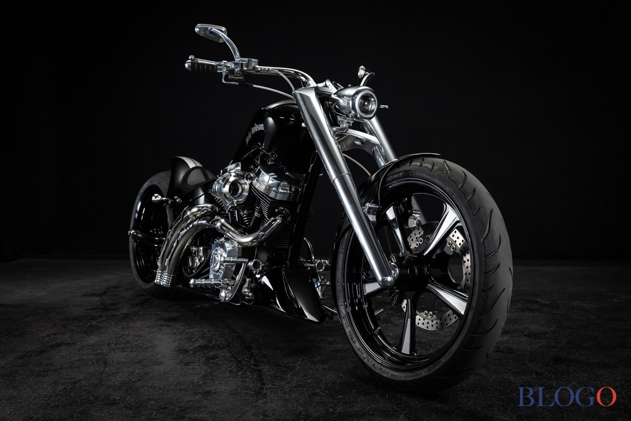 Harley-Davidson Softail "Sally" by Bad Land