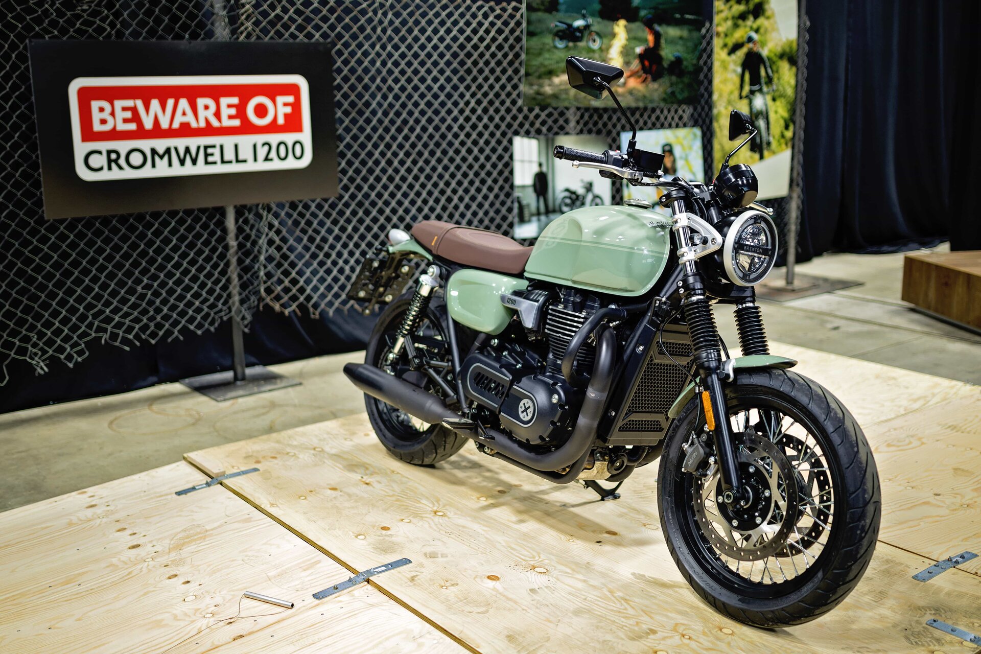 Brixton Cromwell 1200: le foto