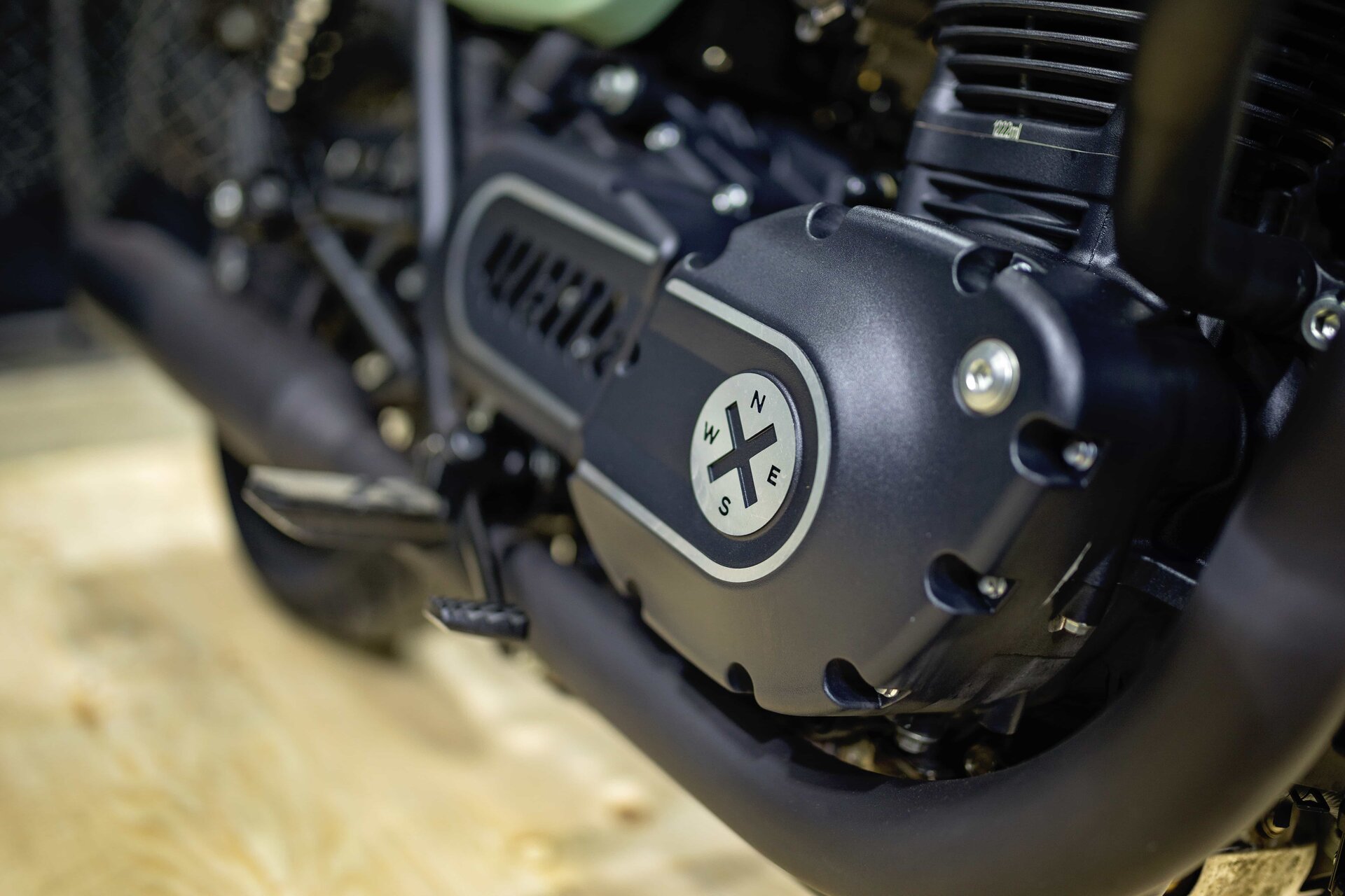Brixton Cromwell 1200: le foto