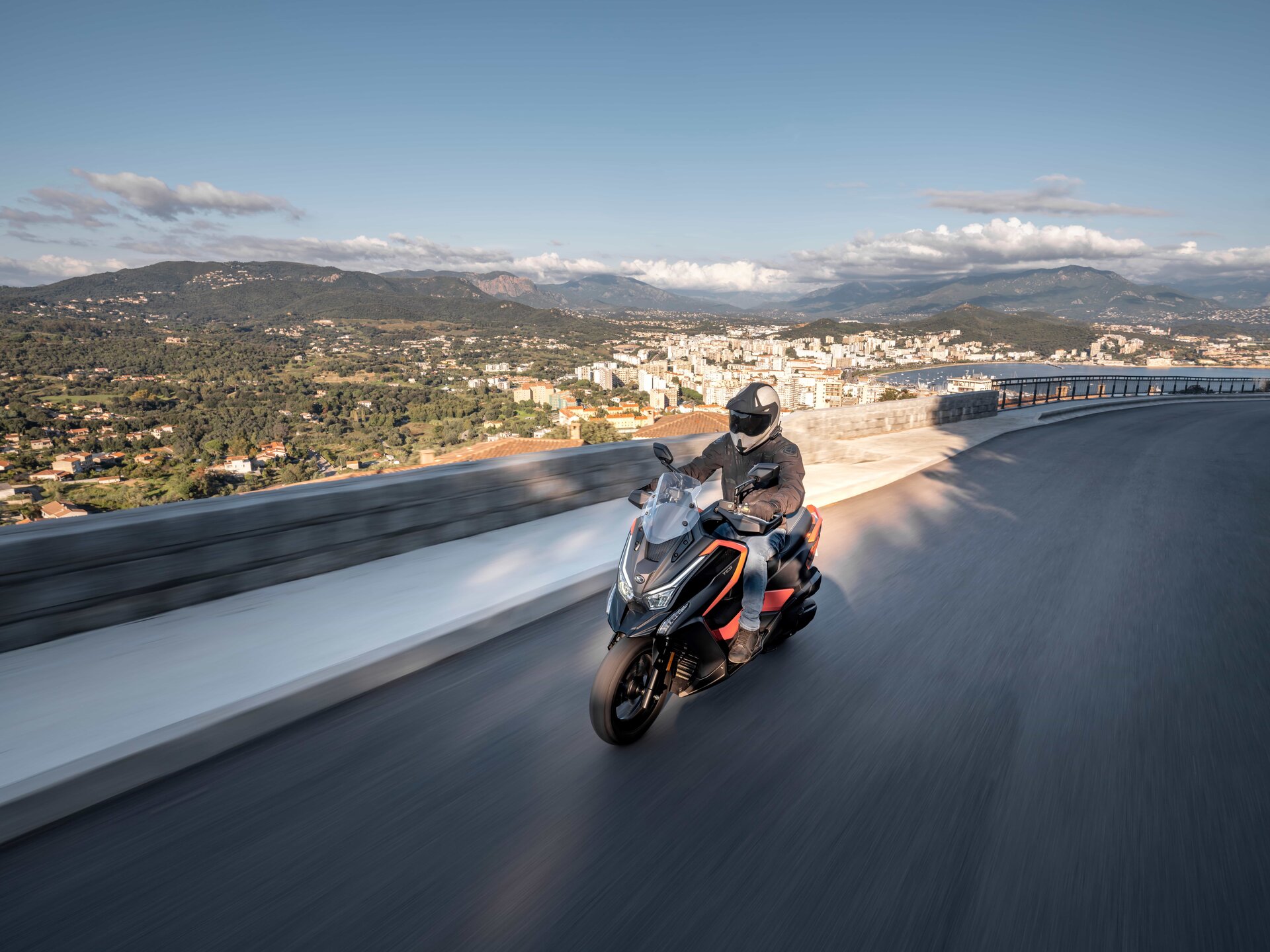 Kymco DTX360: arrivano le versioni 125 e 300