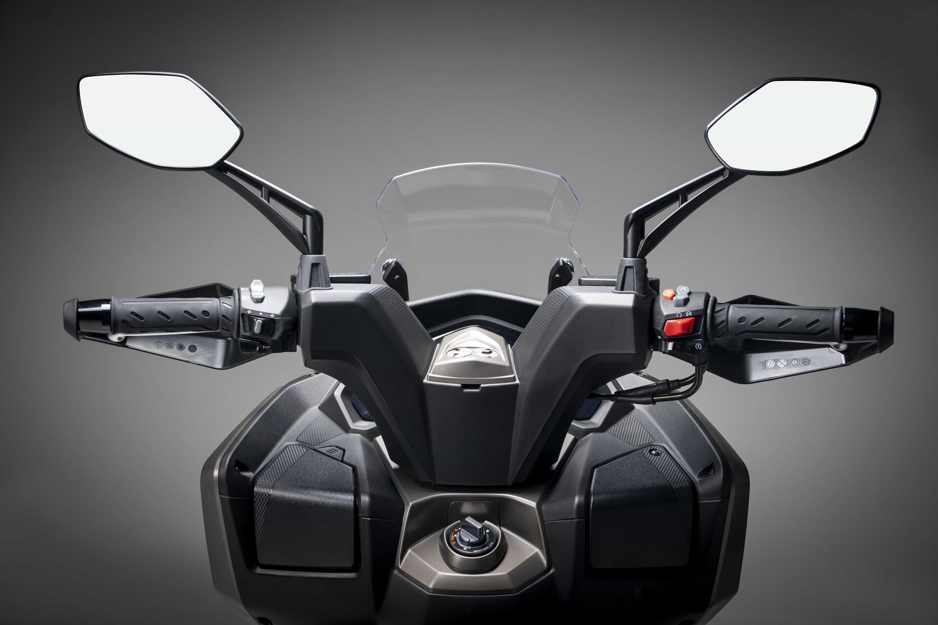 Kymco DTX360: arrivano le versioni 125 e 300