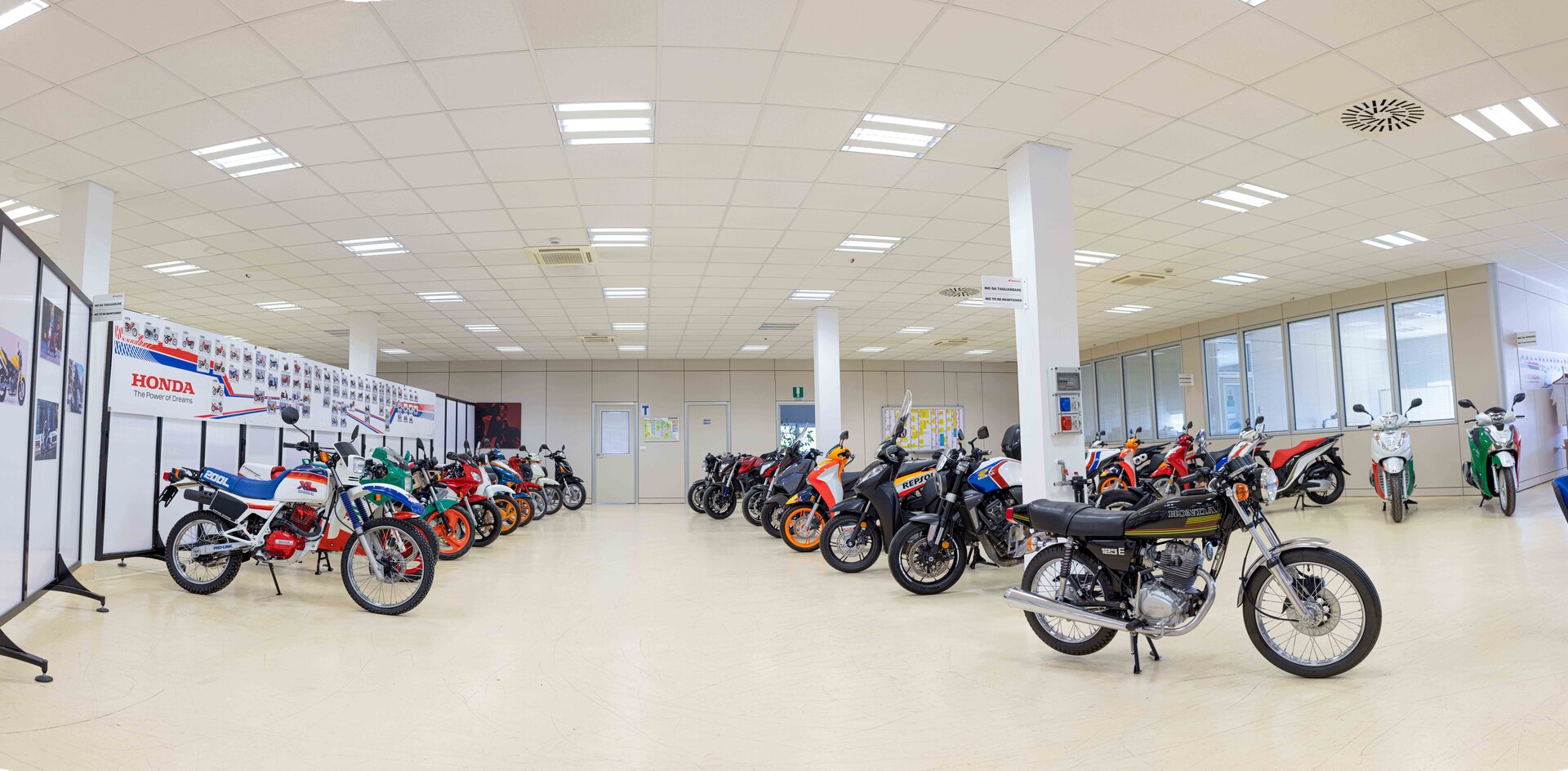 Honda Road Trip gamma scooter 350 "Roma-Atessa"