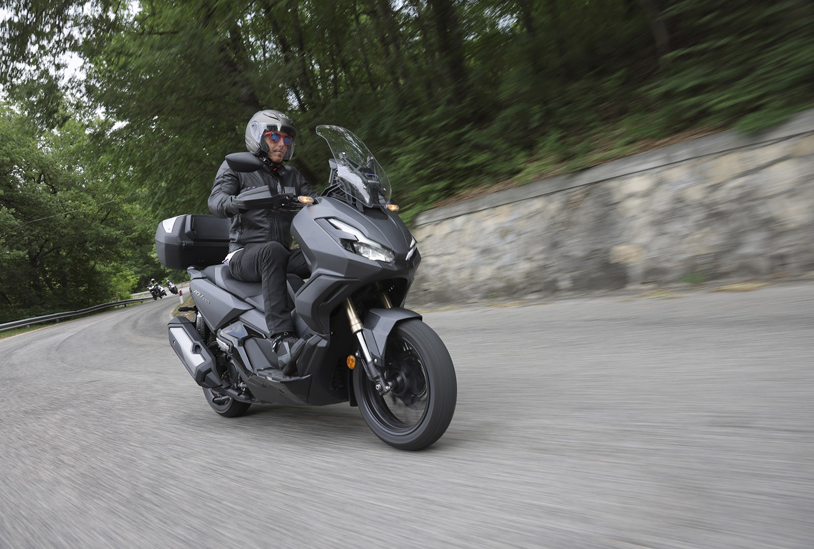 Honda Road Trip gamma scooter 350 "Roma-Atessa"