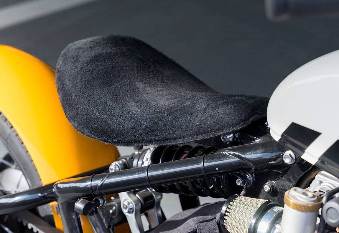 Triumph Bobber 1200 "Sacramento" by Baak Motocyclettes