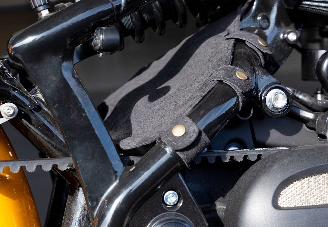 Triumph Bobber 1200 "Sacramento" by Baak Motocyclettes