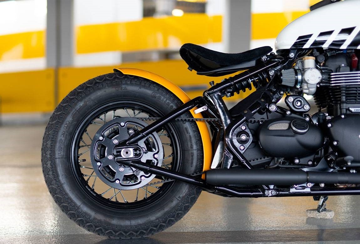 Triumph Bobber 1200 "Sacramento" by Baak Motocyclettes