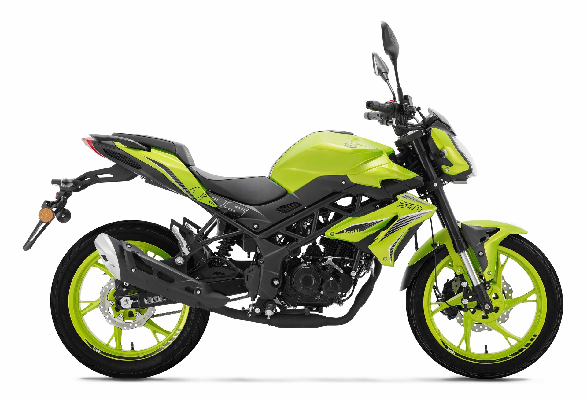 Benelli BN 125: foto