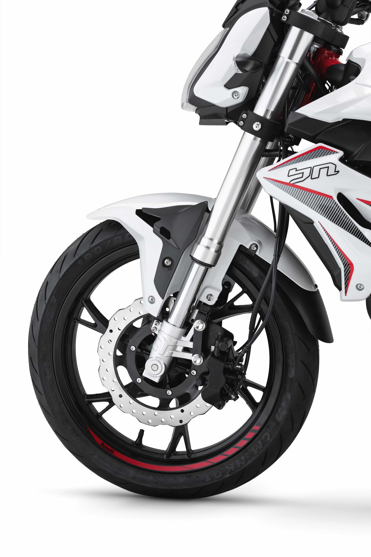 Benelli BN 125: foto