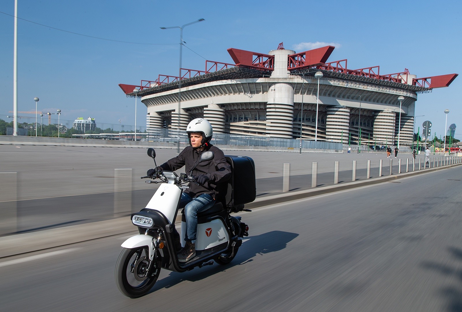 Yadea Y1S: le immagini