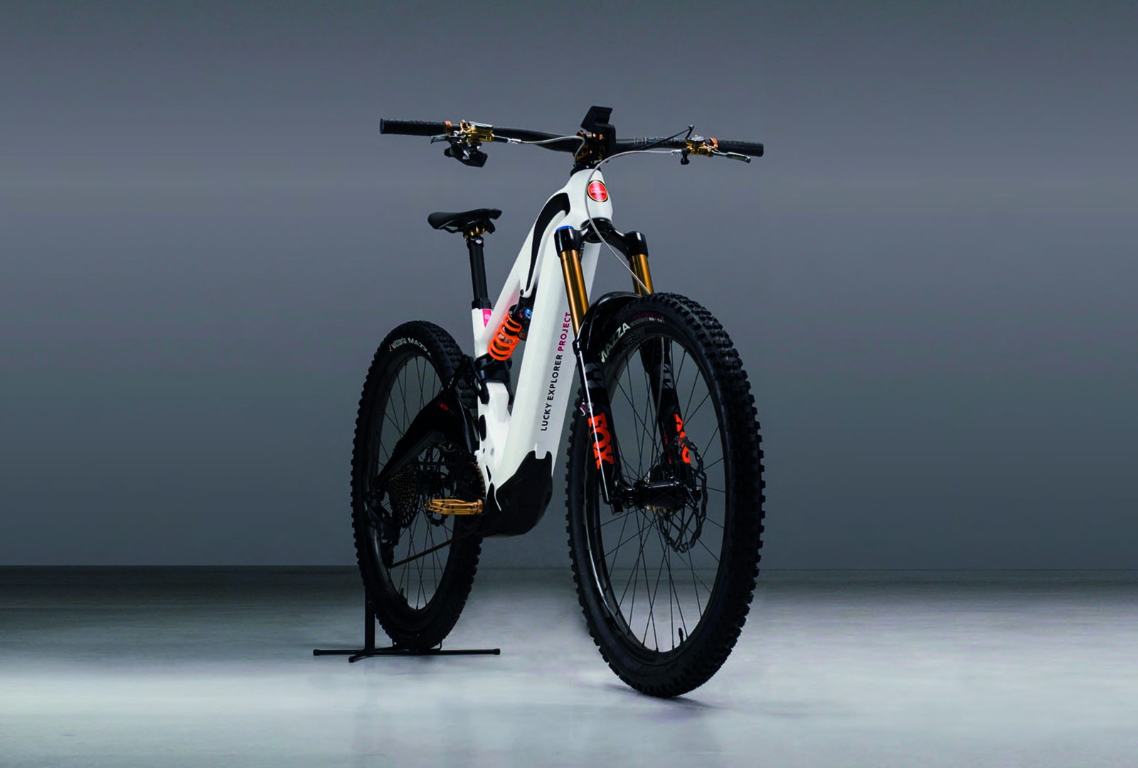 MV Agusta, le nuove e-bike Lucky Explorer