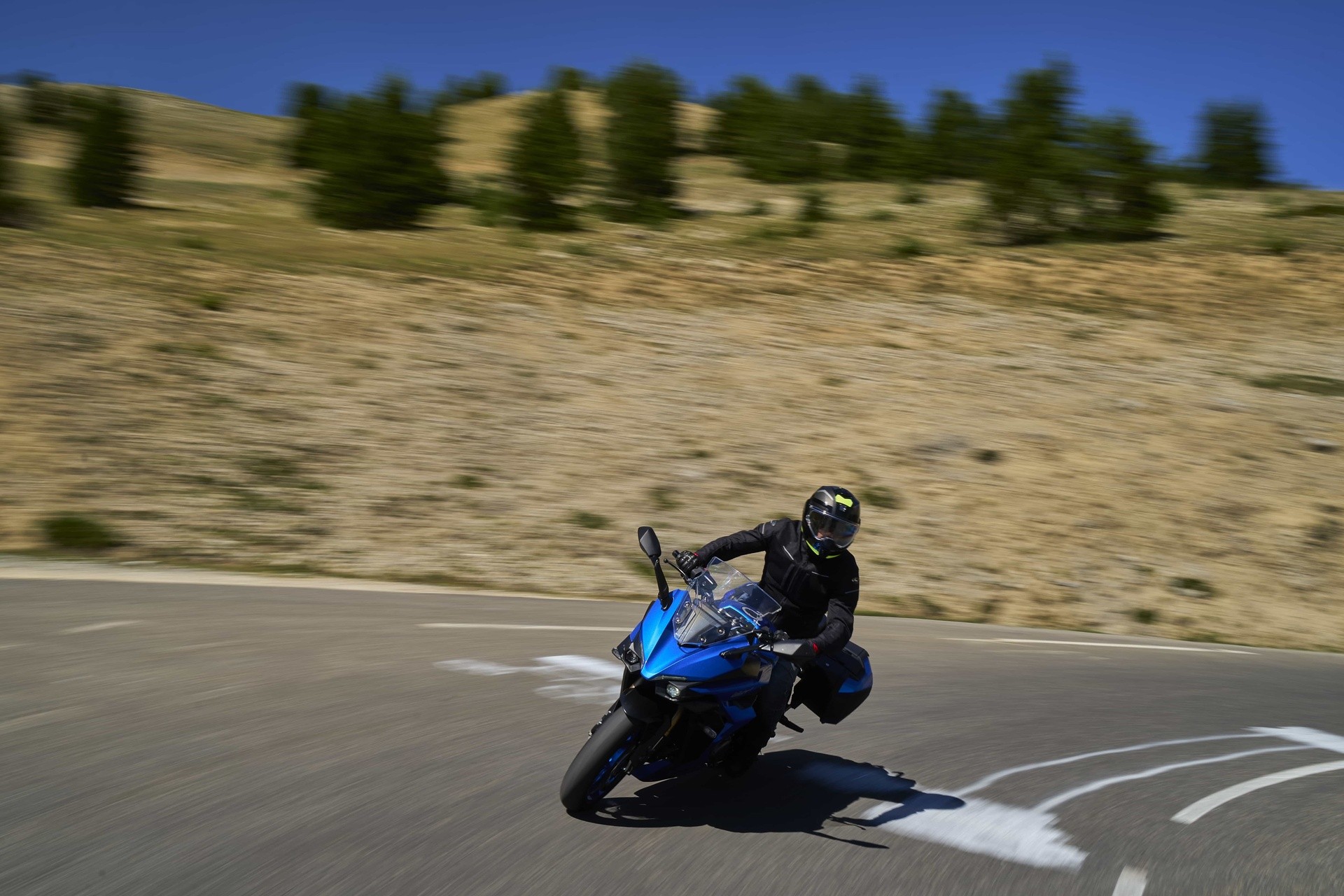 suzuki-Suzuki-gsx-s1000gt-experience-2022