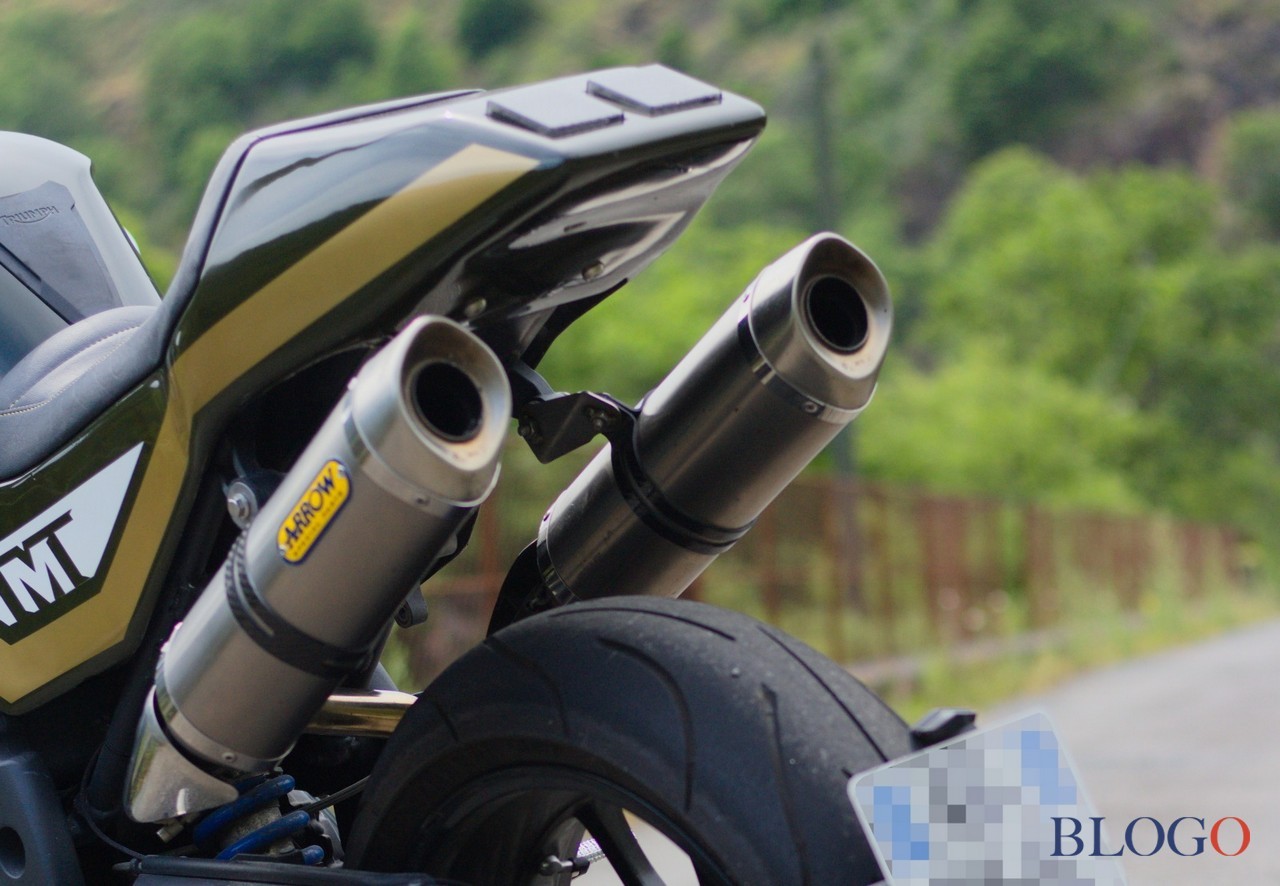 Triumph Speed Triple “RC30” by Tumulte