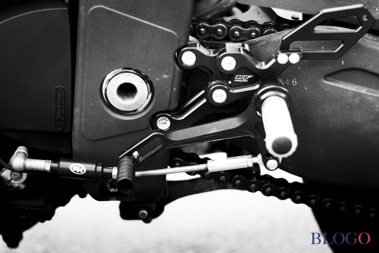 Triumph Speed Triple “RC30” by Tumulte