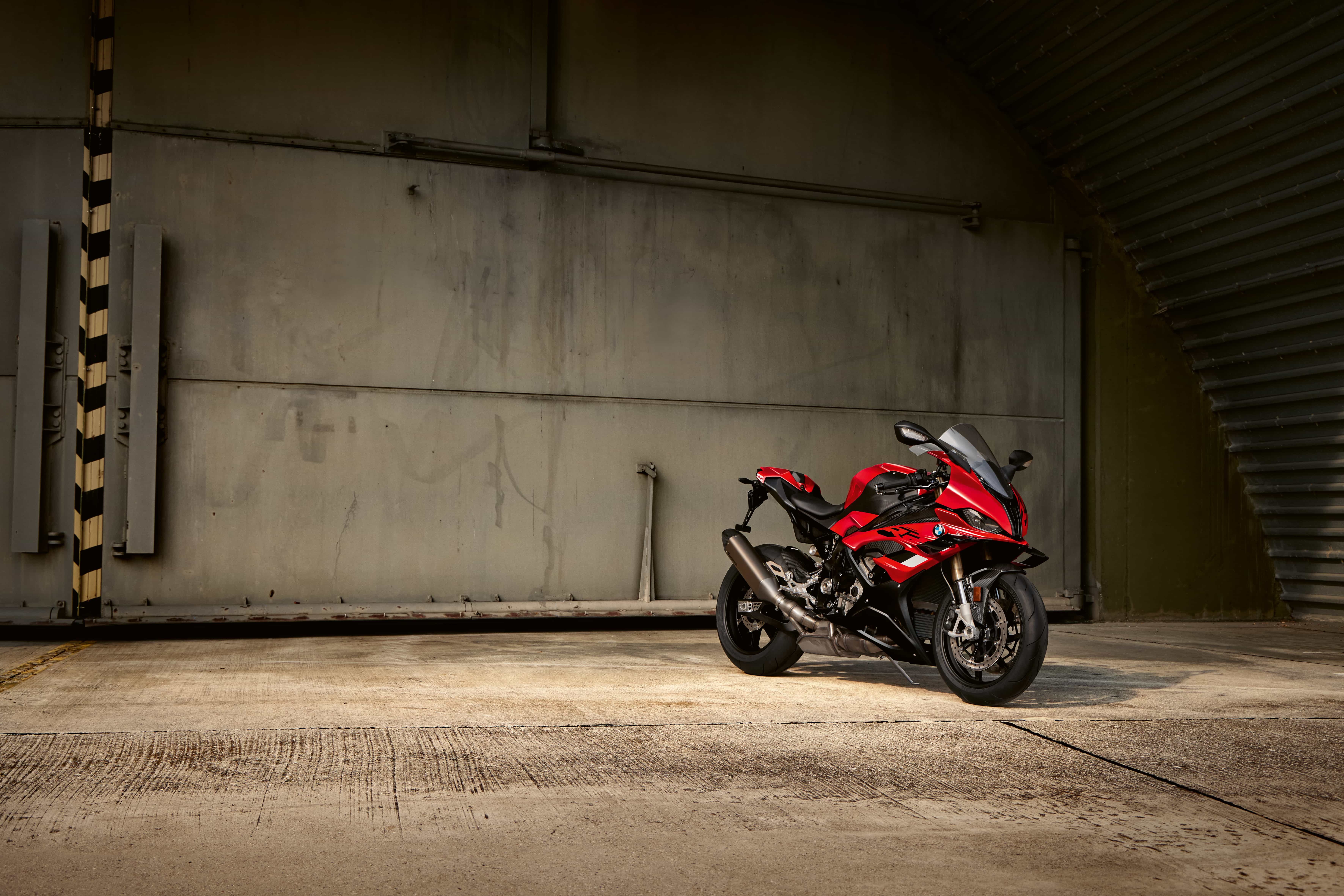 BMW S 1000 RR 2023: foto