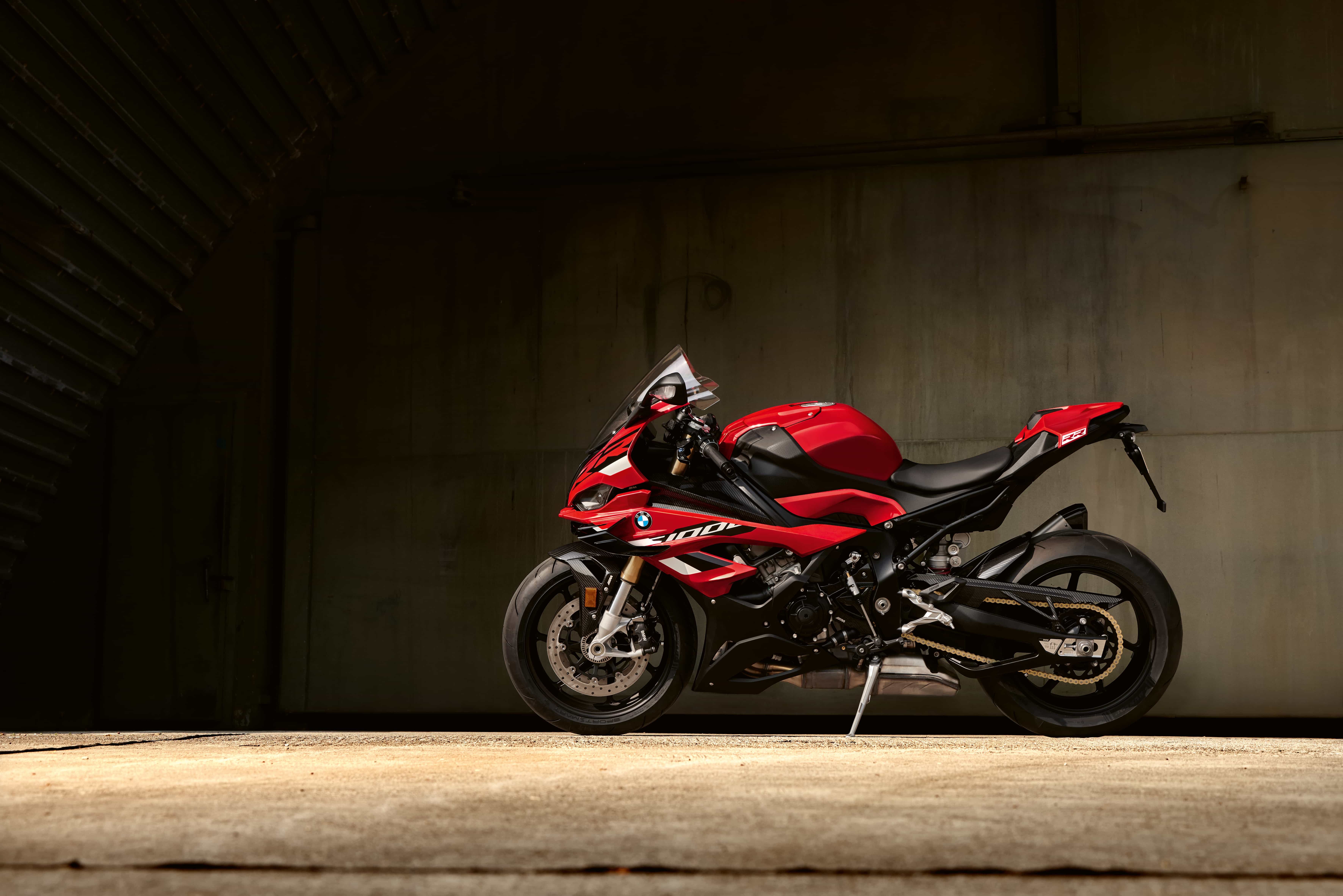 BMW S 1000 RR 2023: foto