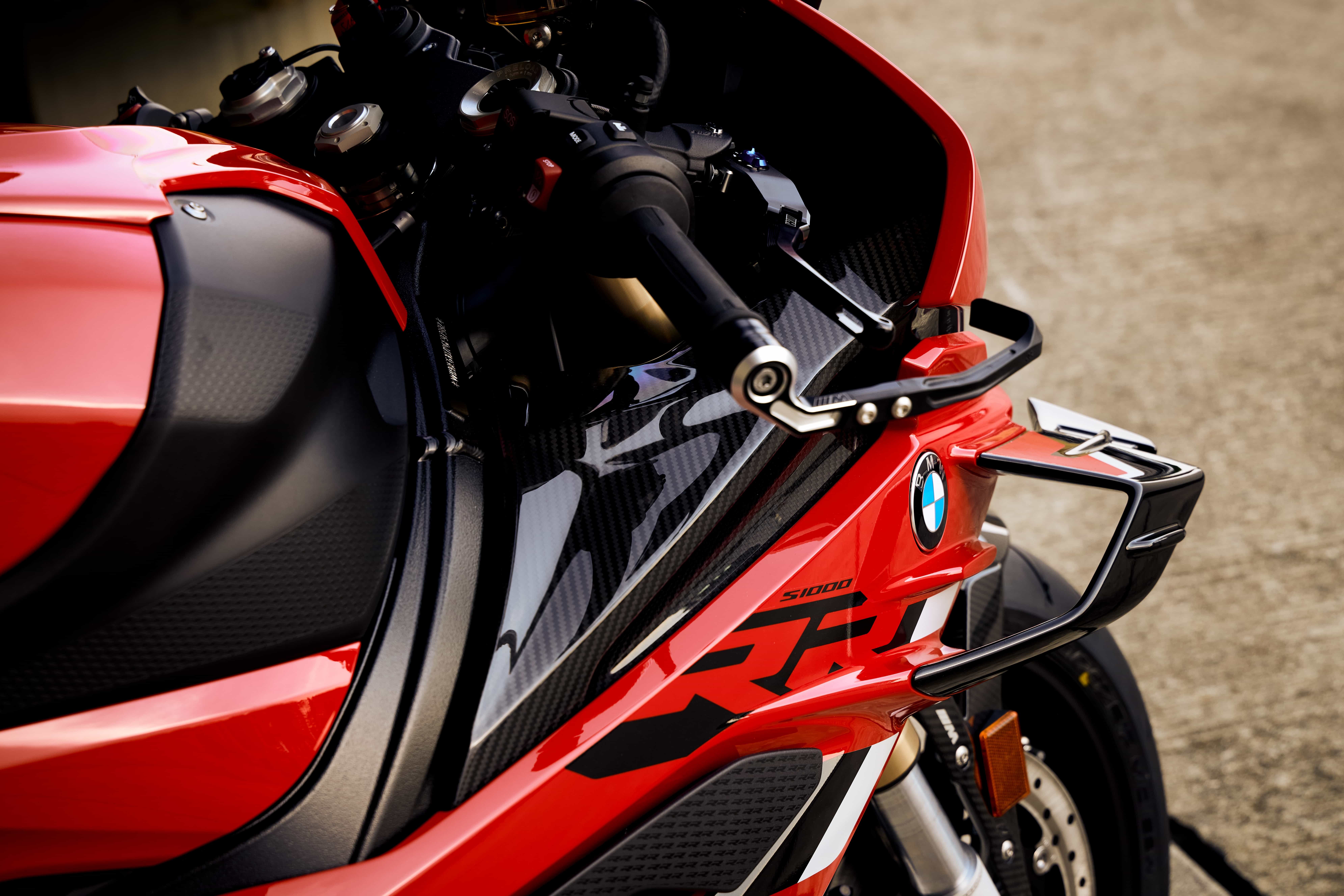 BMW S 1000 RR 2023: foto