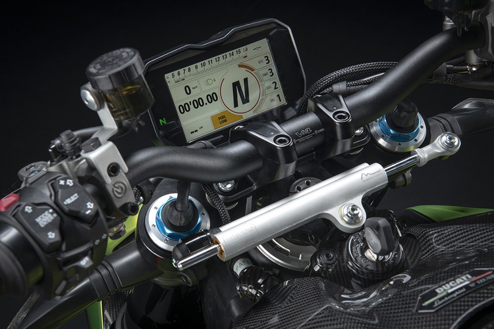 Ducati Streetfighter V4 Lamborghini: le foto