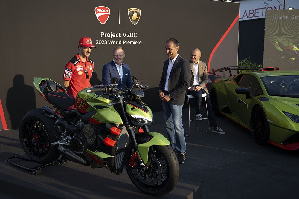 Ducati Streetfighter V4 Lamborghini: foto