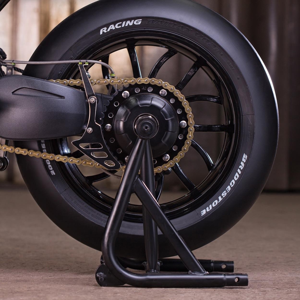 Triumph Speed Triple "Dark Matter" by Erne’s Euromotors