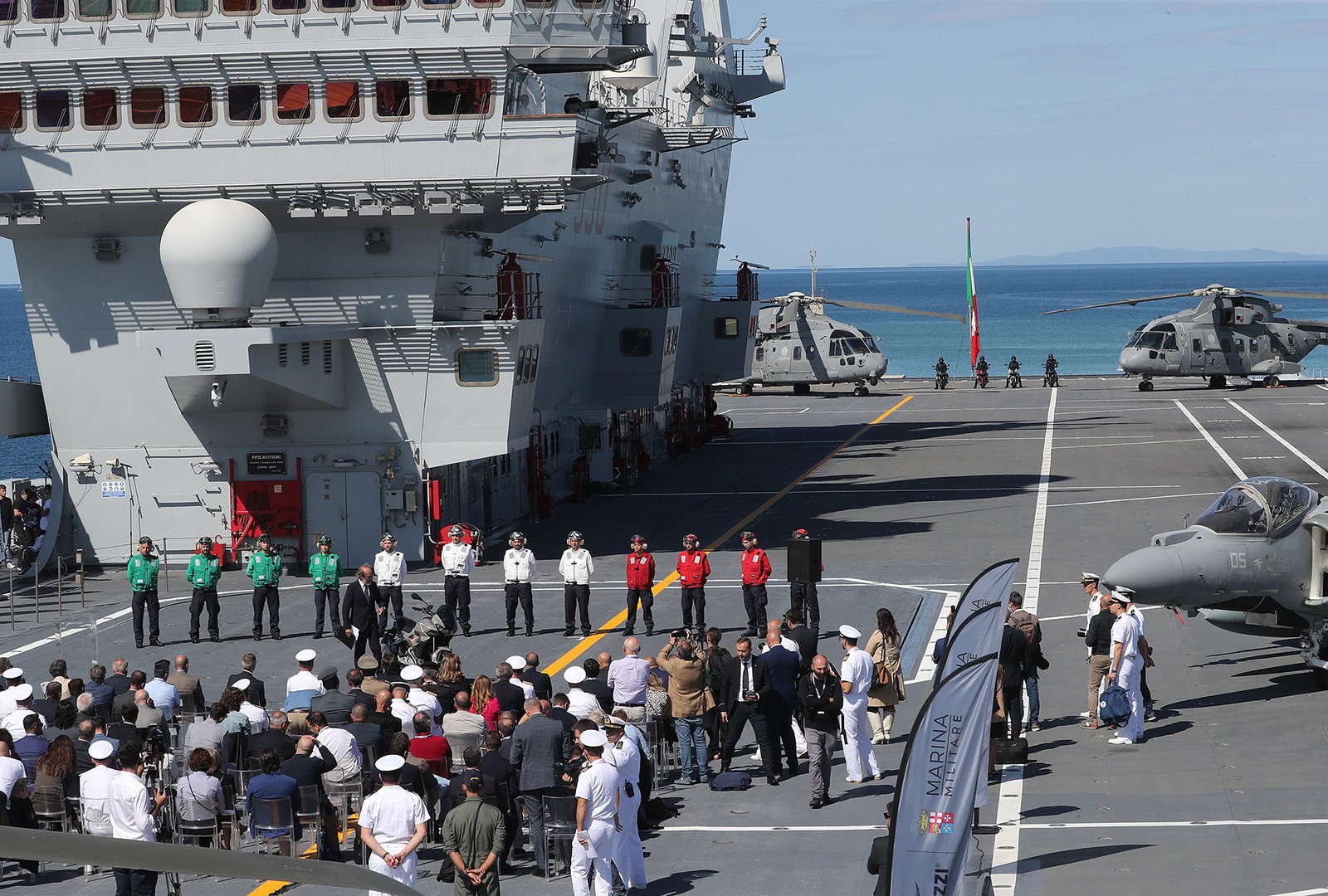 Moto Guzzi V100 Mandello Aviazione Navale: le foto