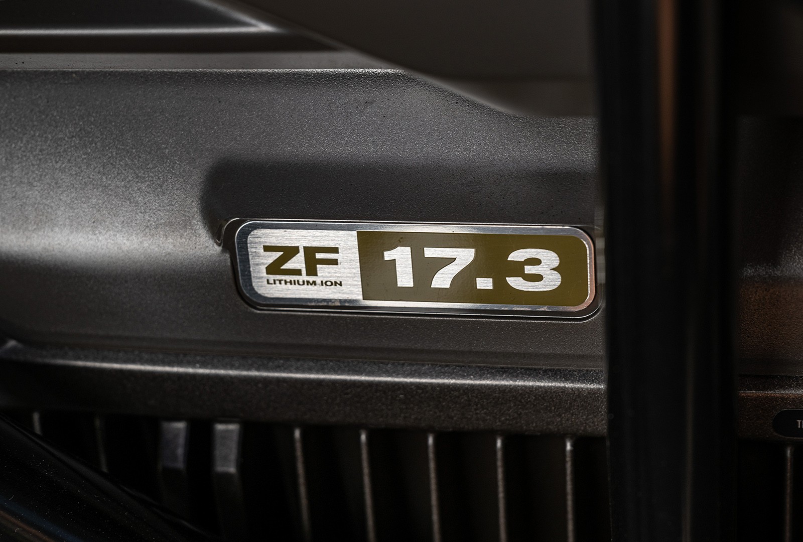 Zero Motorcycles DSR/X: le foto