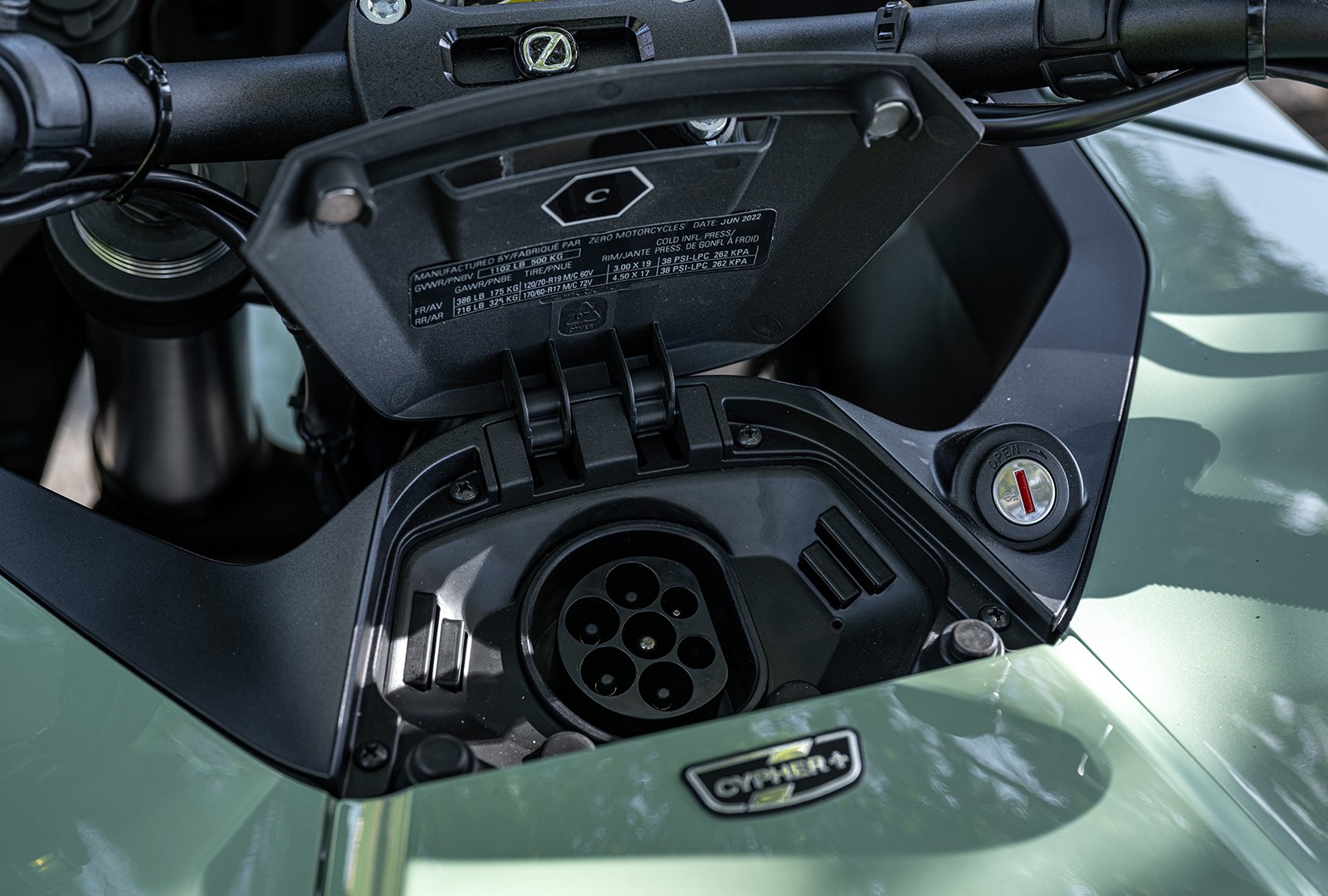 Zero Motorcycles DSR/X: le foto