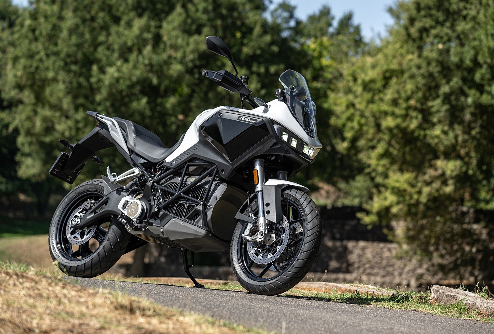 Zero Motorcycles DSR/X: le foto