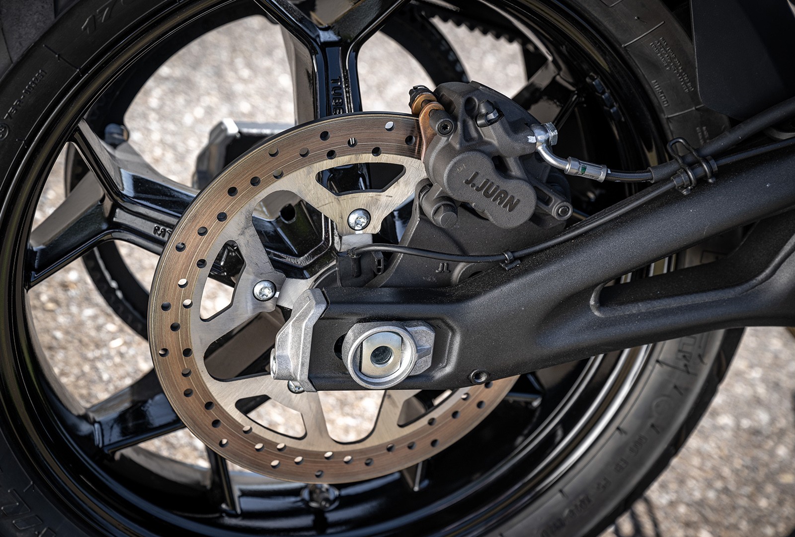 Zero Motorcycles DSR/X: le foto