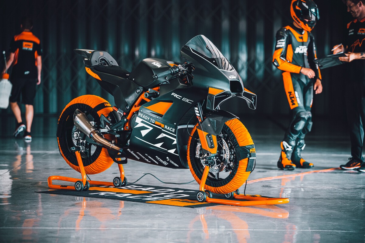 KTM RC 8C 2023