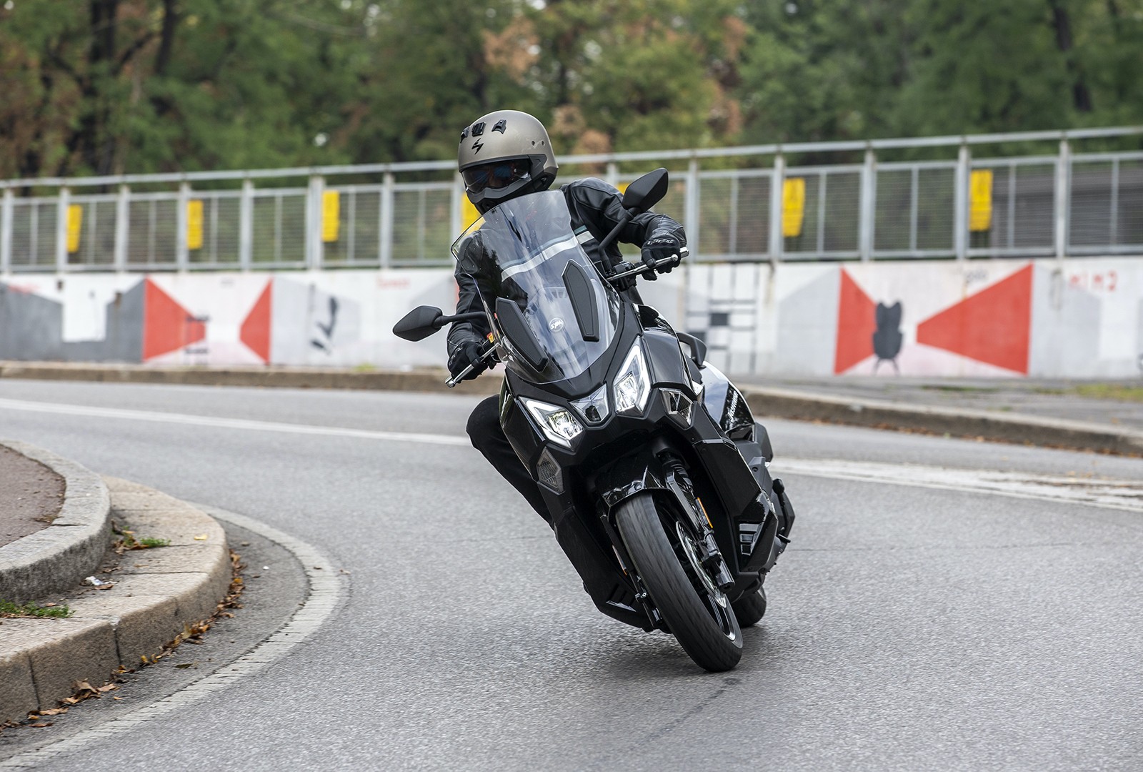 SYM Joyride 300: le foto della prova