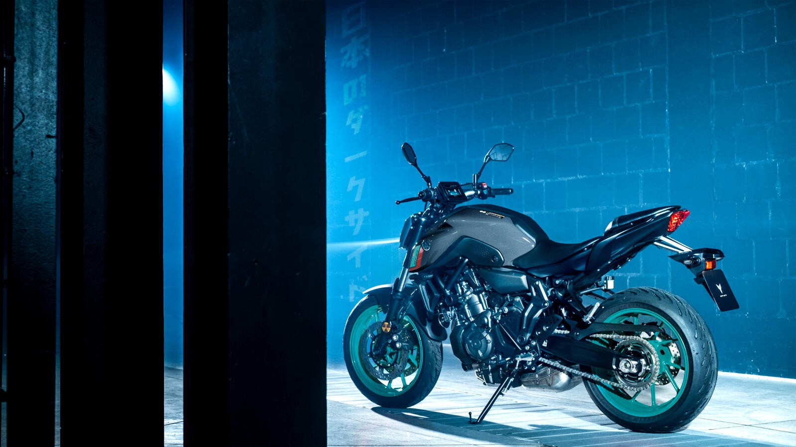 Yamaha MT-07 2023: le foto
