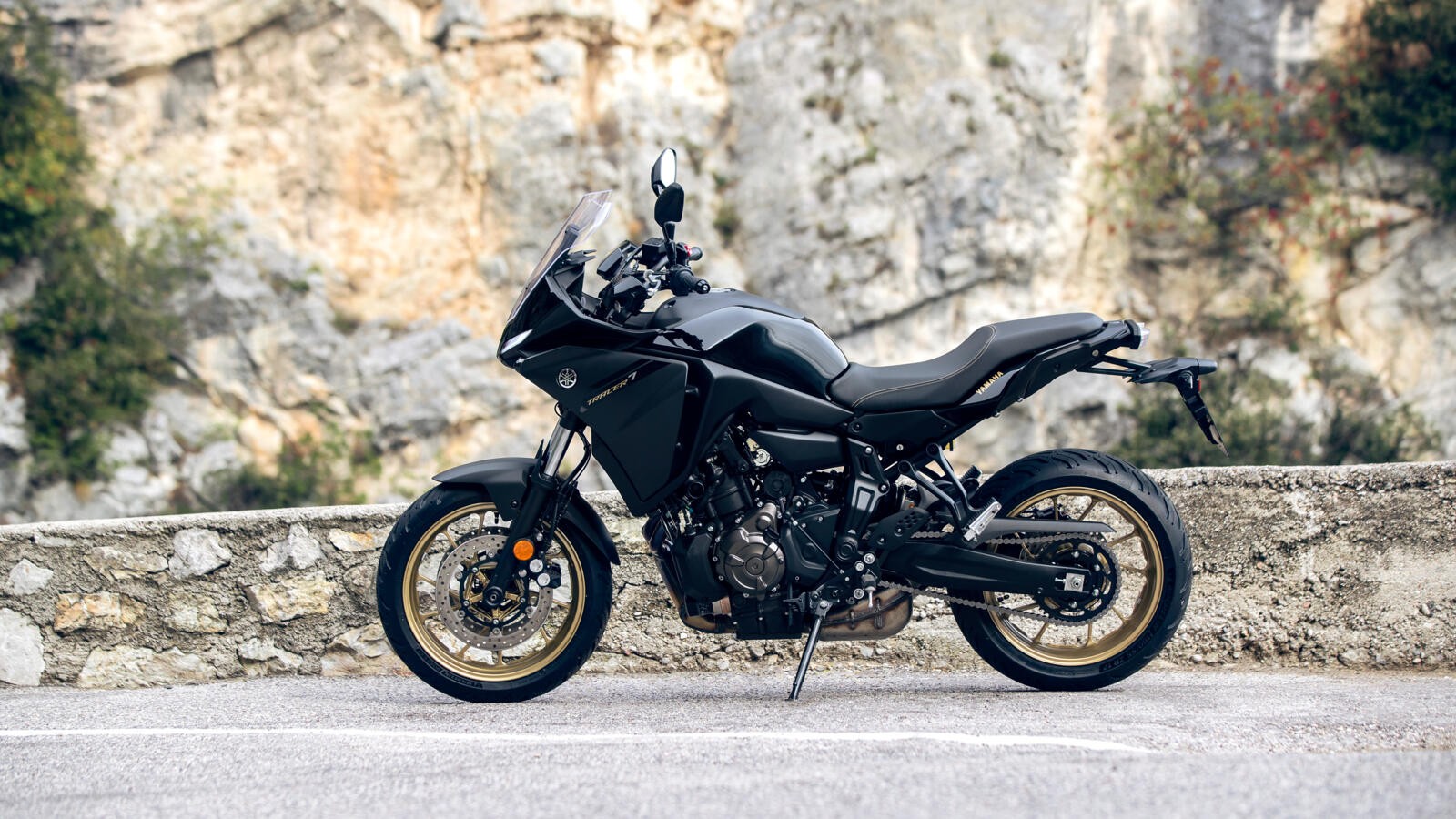 Yamaha Tracer 7 e Tracer 7 GT 2023: le foto