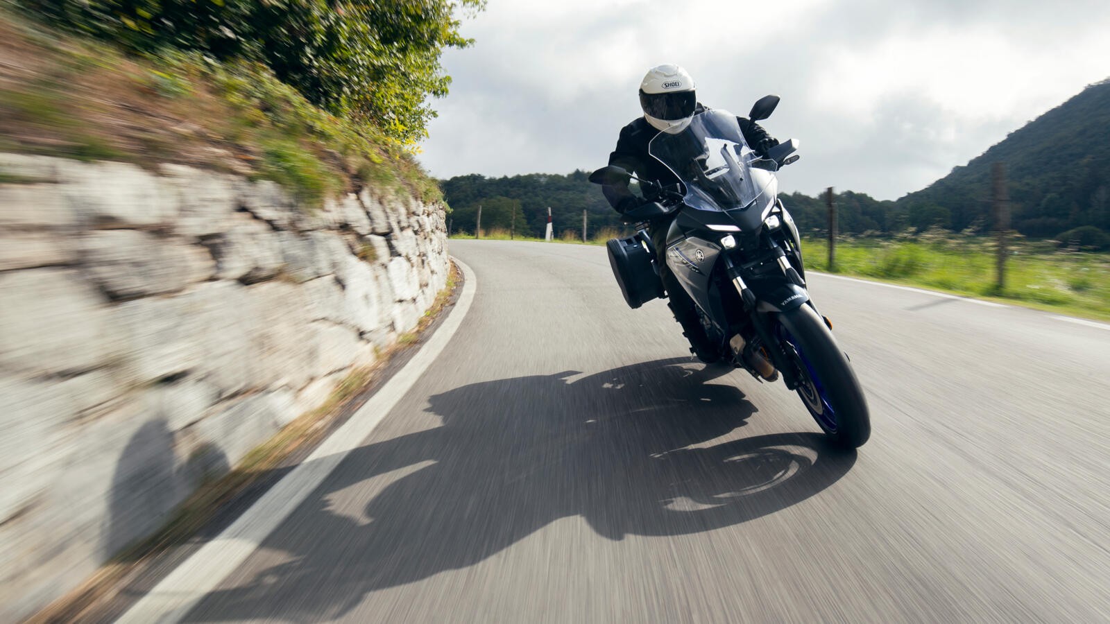 Yamaha Tracer 7 e Tracer 7 GT 2023: le foto