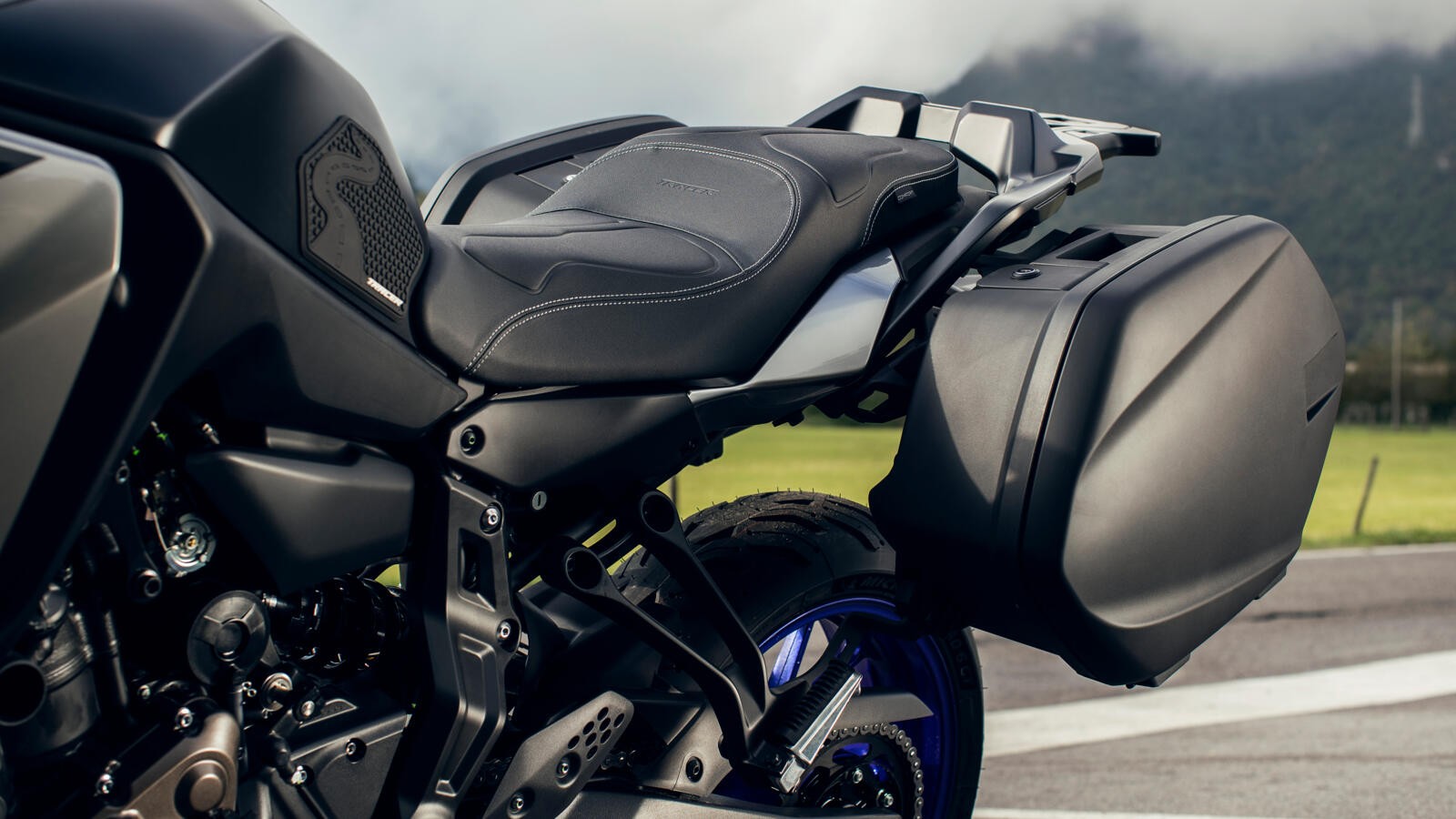 Yamaha Tracer 7 e Tracer 7 GT 2023: le foto