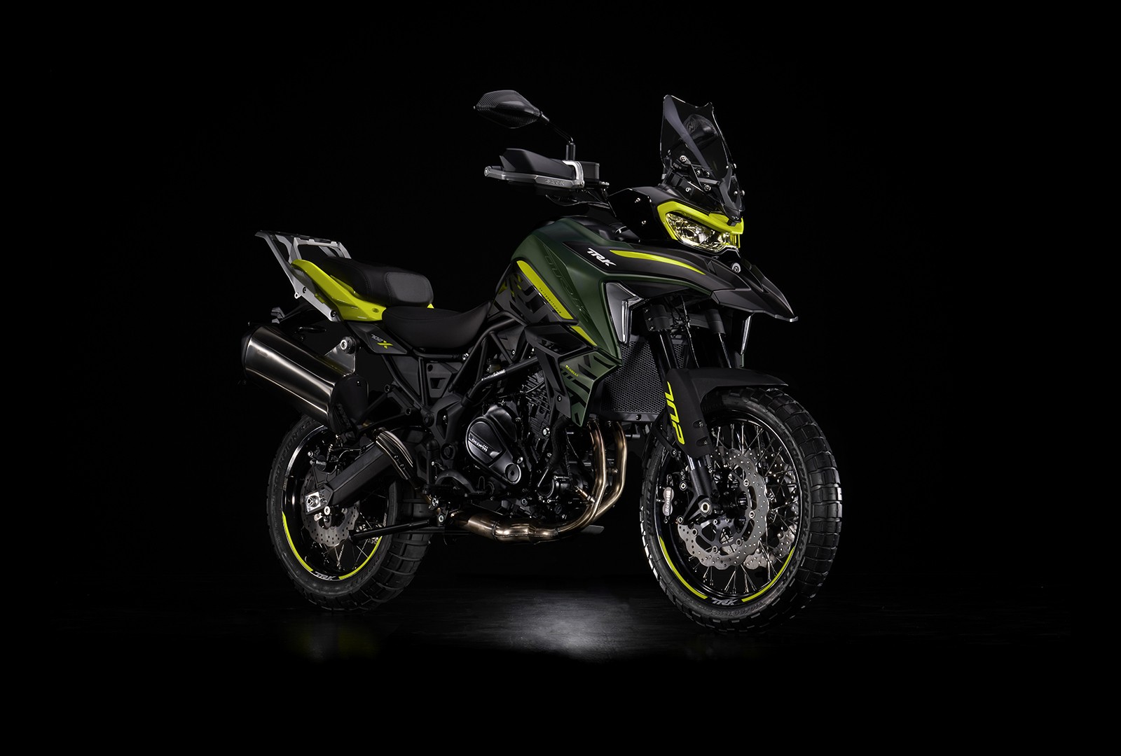 benelli trk 800 x 2020