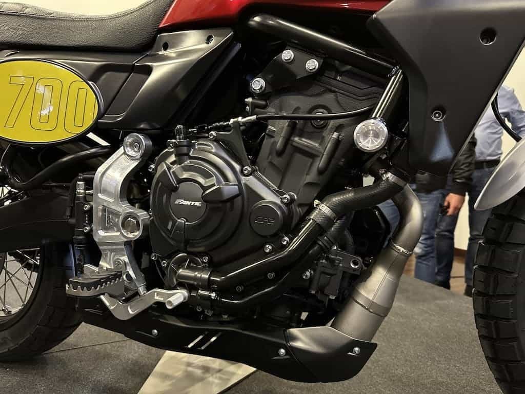 Fantic Caballero 700: foto