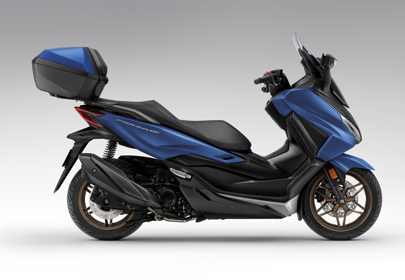 Honda Forza 350 2023: foto