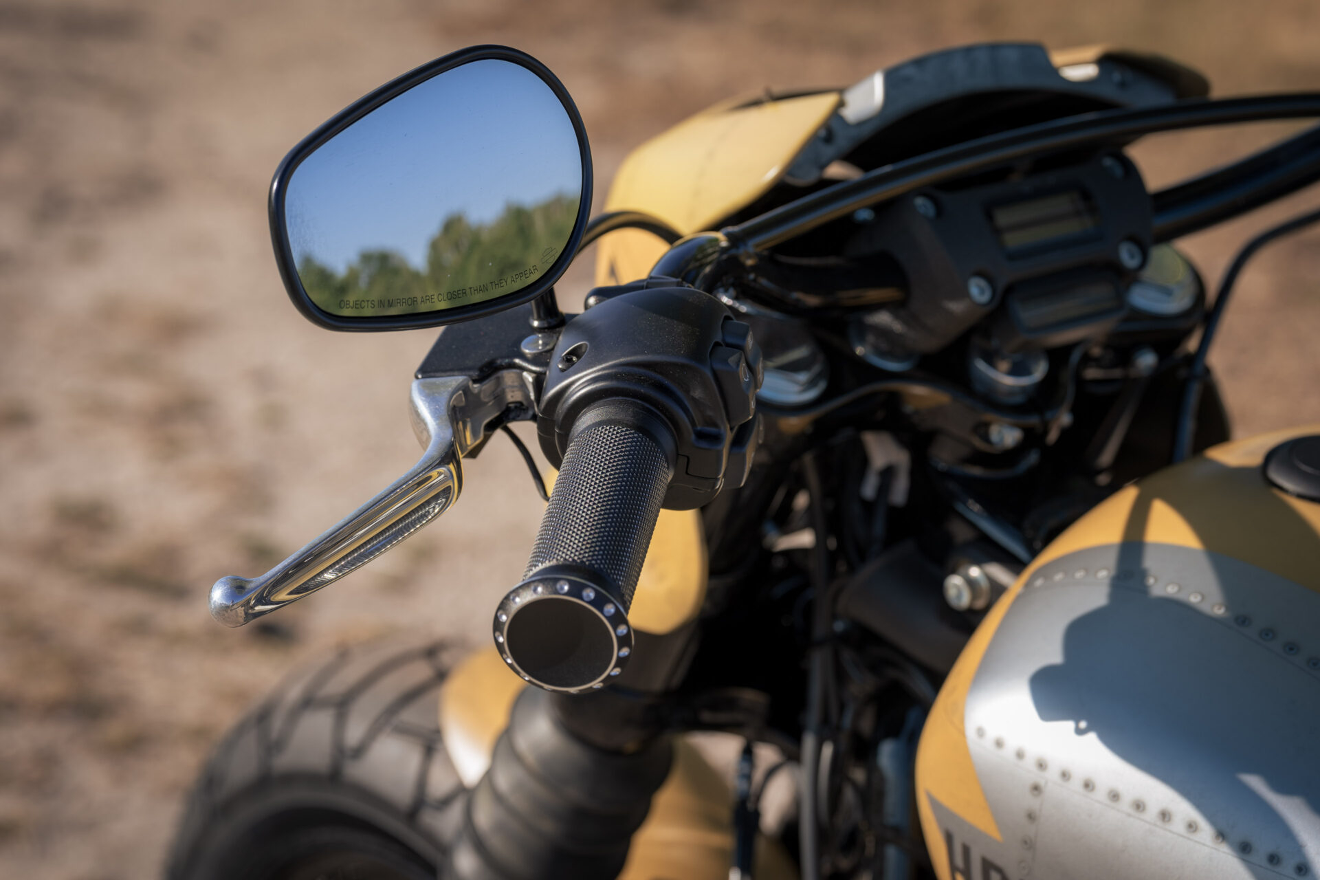 Harley-Davidson Street Bob "Mustang" by Thunderbike