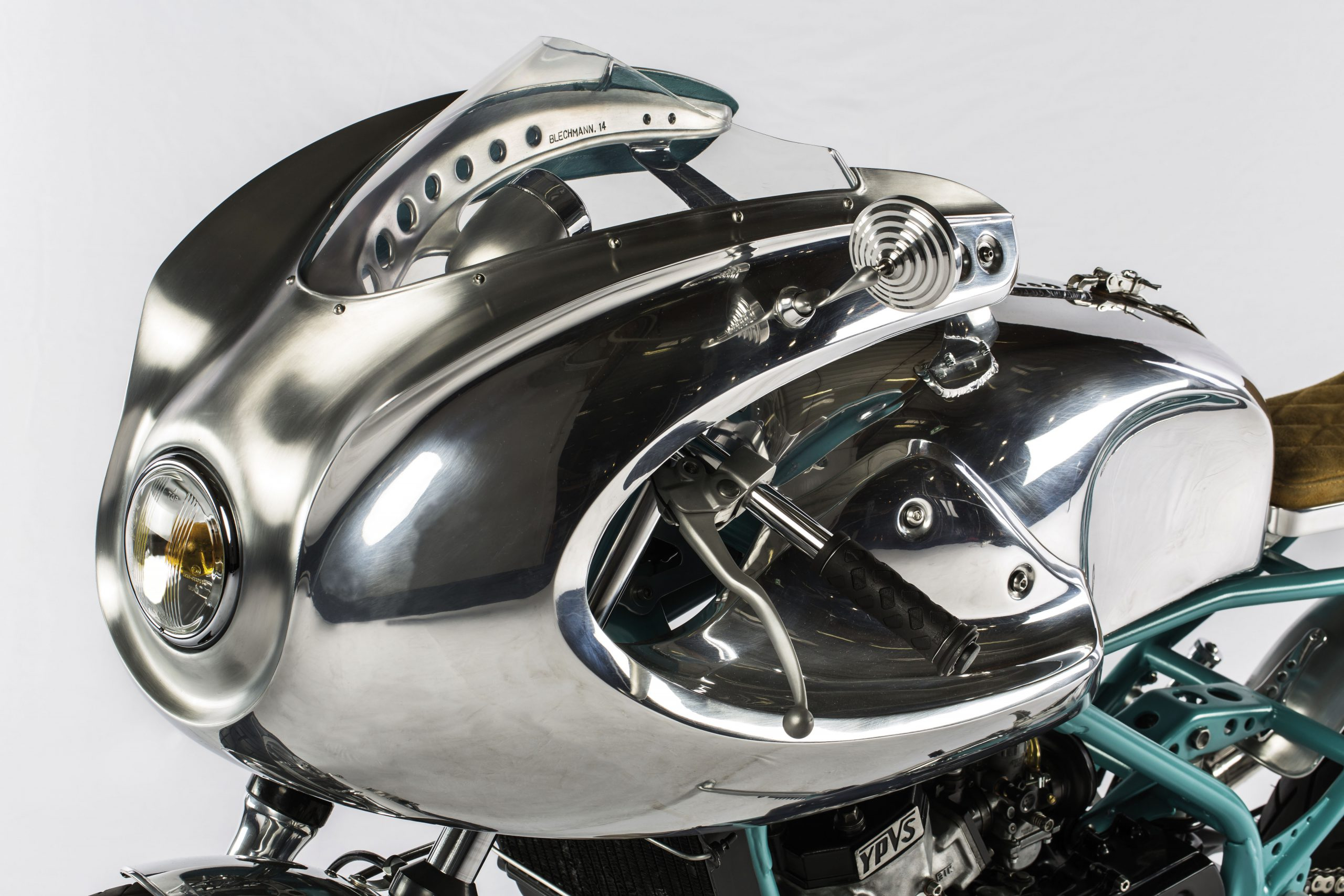 Yamaha RD350 “Der Kosmische Reiter” by Blechmann