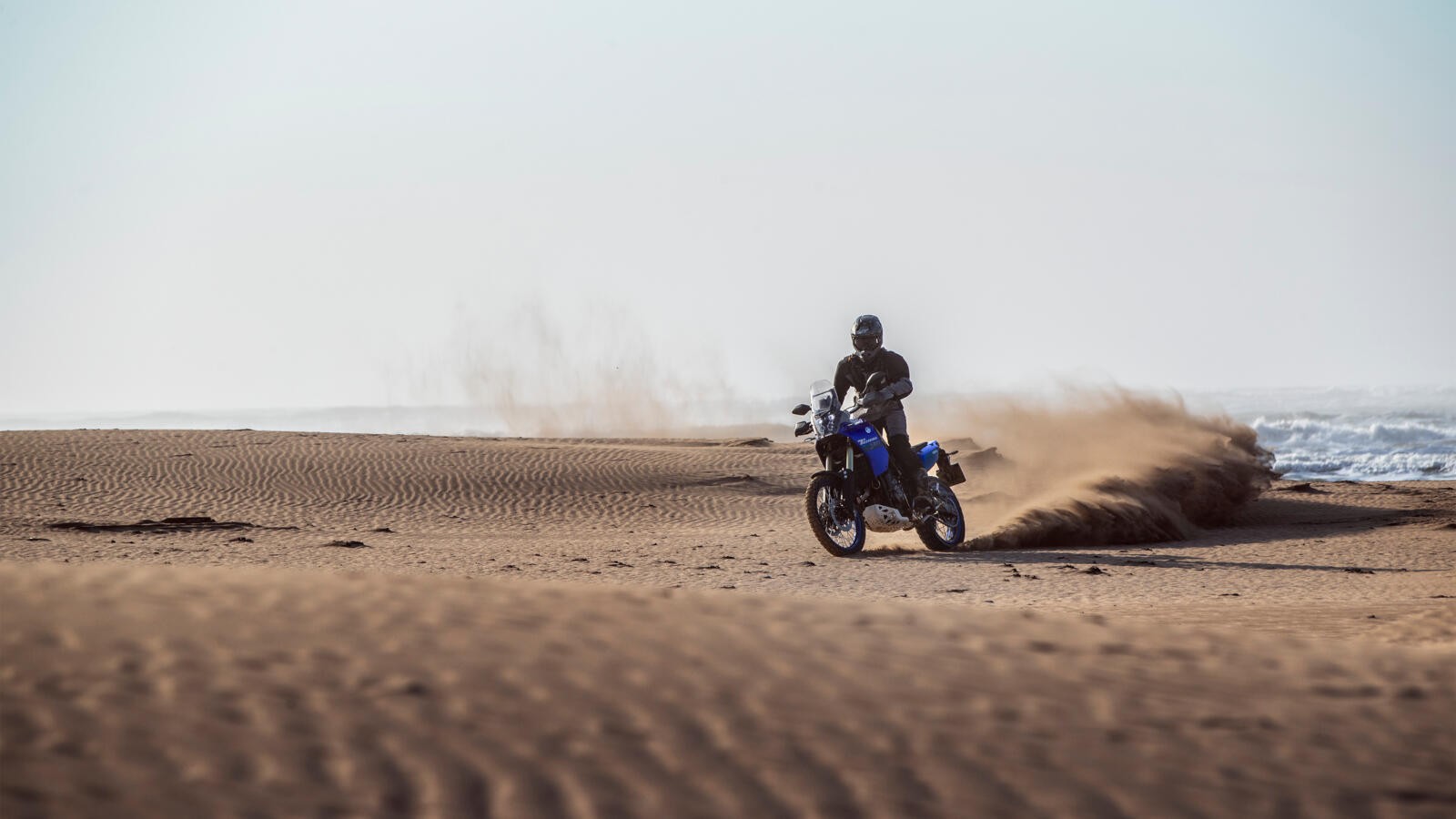 Yamaha Ténéré 700 e Ténéré 700 Rally Edition 2023: foto