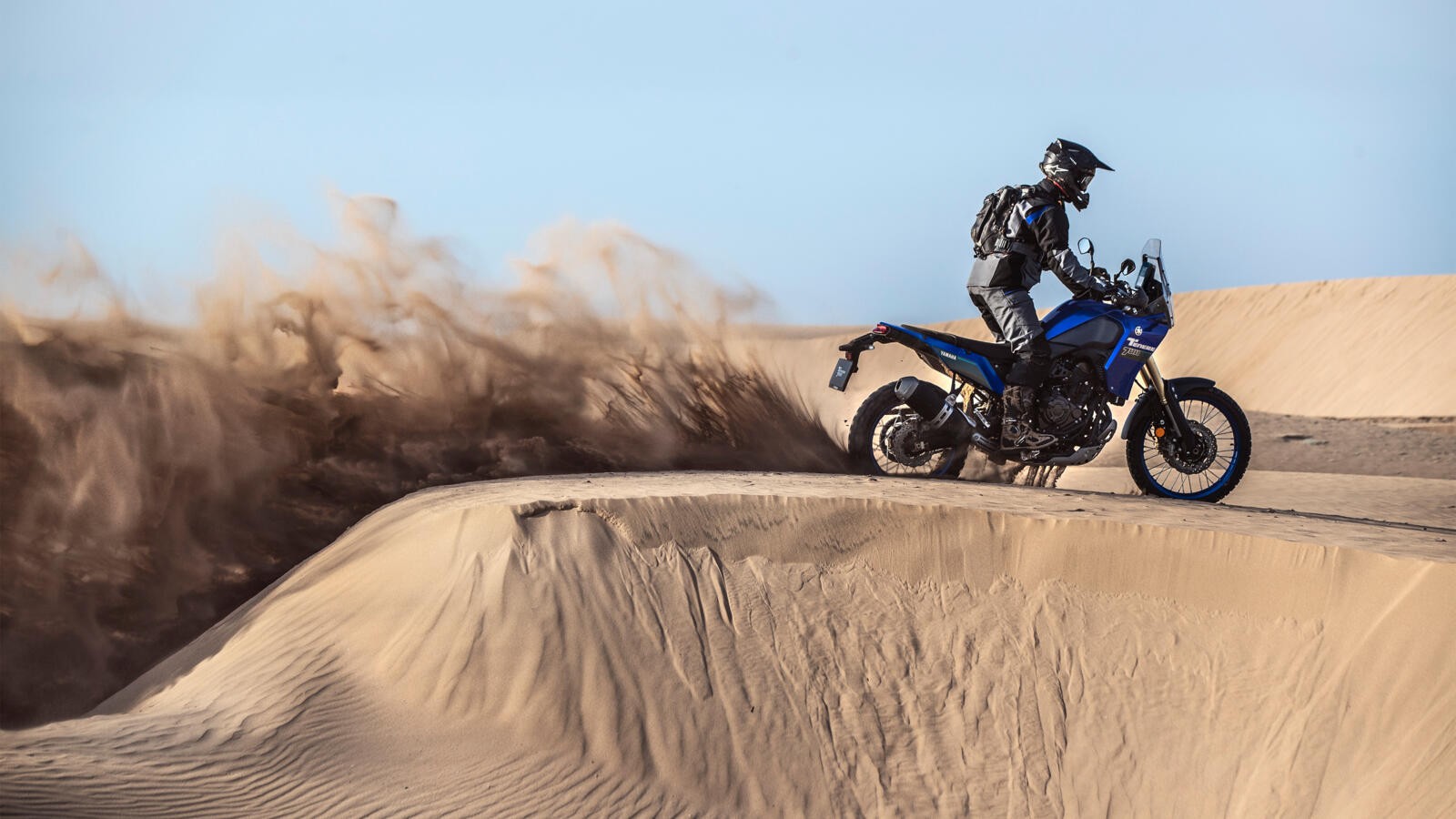 Yamaha Ténéré 700 e Ténéré 700 Rally Edition 2023: foto